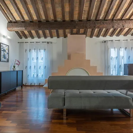 Piazza Trento Trieste Il Listone Exclusive *