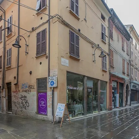 Piazza Trento Trieste Il Listone Exclusive Ferrara