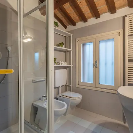 Piazza Trento Trieste Il Listone Exclusive * Ferrara